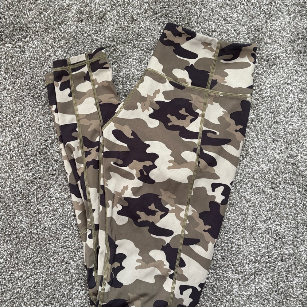 lululemon athletica camo leggings